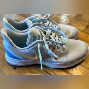Nike Shoes Womens 9 In-Season TR 8 Platinum Lace Up Low Gym Running Sneakers